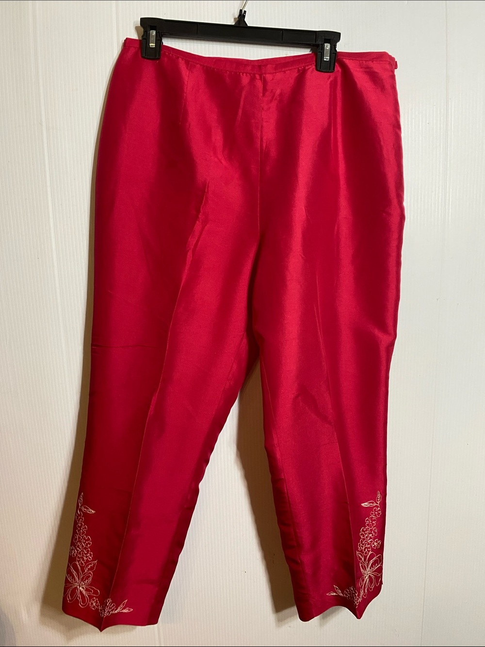 Women’s Straight-Leg fuchsia color Dress Pants with Embroidered Hem